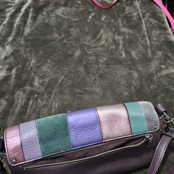 Authentic Coach Handbag, Crossbody - Picture 9 of 10